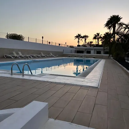 Renthome Dunasol 350 Apartament